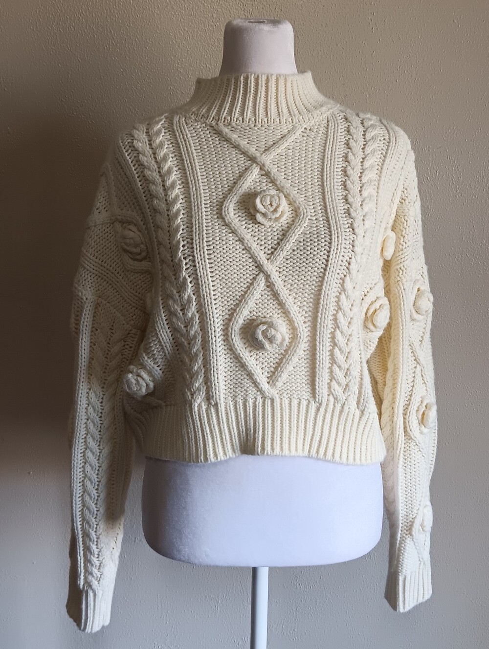 Cream Cable Knit 3D Rose Forever 21 Sweater, Womens Small, Boho Fall Layers